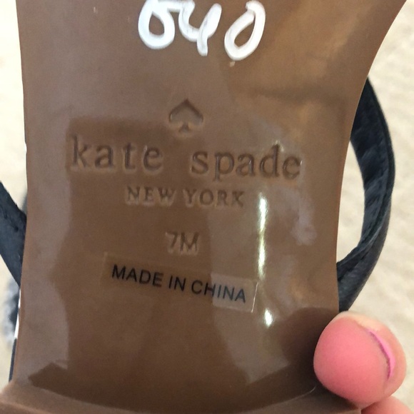 Brand new never been worn Kate spade flip flops - Picture 4 of 4